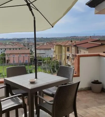 Perrone Apartamento Grisolia