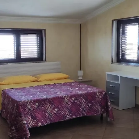 Perrone Apartment Grisolia